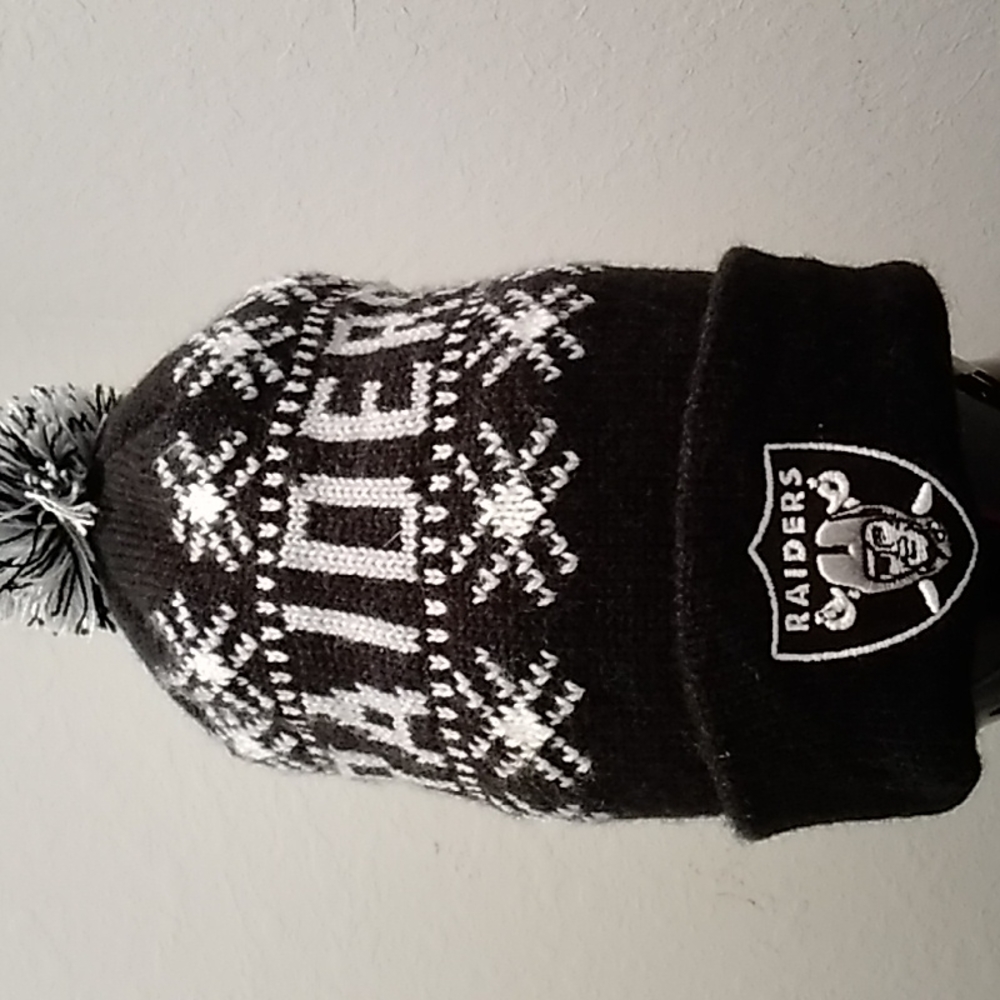OAKLAND Raiders Beanie